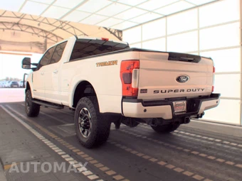 2019 Ford Super Duty F-250 Lariat Crew Cab Medium Bed - miniatura 6