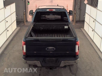 2019 Ford Super Duty F-250 Lariat Crew Cab Medium Bed - miniatura 5