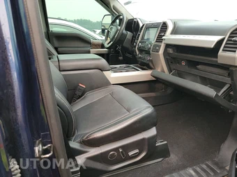 2019 Ford Super Duty F-250 Lariat Crew Cab Medium Bed - miniatura 8