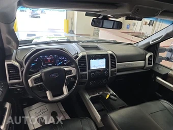 2019 Ford Super Duty F-250 Lariat Crew Cab Medium Bed - miniatura 8