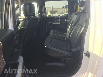 2019 Ford Super Duty F-250 Lariat Crew Cab Medium Bed - miniatura 13