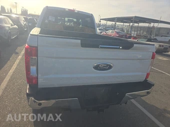 2019 Ford Super Duty F-250 Lariat Crew Cab Medium Bed - miniatura 5