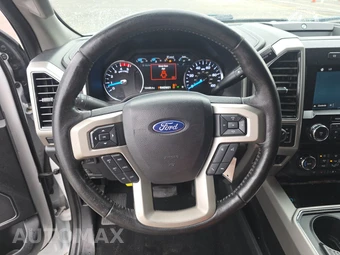 2019 Ford Super Duty F-250 Lariat Crew Cab Medium Bed - miniatura 10
