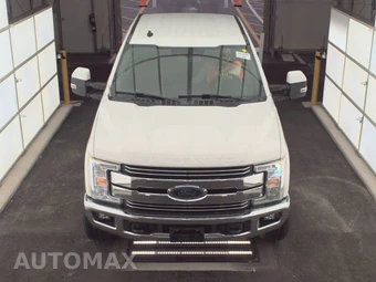 2019 Ford Super Duty F-250 Lariat Crew Cab Medium Bed - miniatura 2