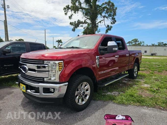 2019 Ford Super Duty F-250 Lariat Crew Cab Medium Bed