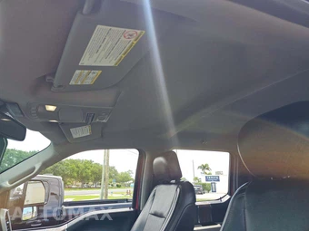 2019 Ford Super Duty F-250 Lariat Crew Cab Medium Bed - miniatura 11