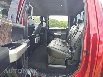 2019 Ford Super Duty F-250 Lariat Crew Cab Medium Bed - miniatura 13