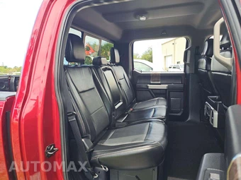 2019 Ford Super Duty F-250 Lariat Crew Cab Medium Bed - miniatura 16