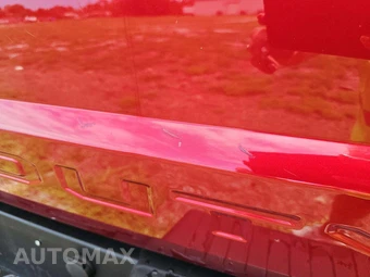 2019 Ford Super Duty F-250 Lariat Crew Cab Medium Bed - miniatura 24