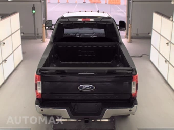 2019 Ford Super Duty F-250 Lariat Crew Cab Medium Bed - miniatura 5