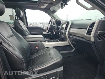 2019 Ford Super Duty F-250 Lariat Crew Cab Medium Bed - miniatura 8