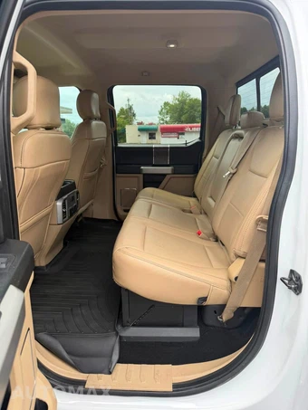 2019 Ford Super Duty F-250 Lariat Crew Cab Medium Bed - miniatura 15