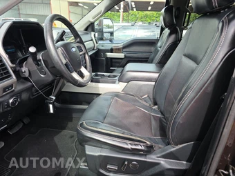 2019 Ford Super Duty F-250 Lariat Crew Cab Medium Bed - miniatura 7