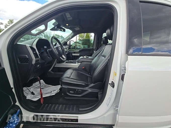 2019 Ford Super Duty F-250 Lariat Crew Cab Medium Bed - miniatura 3