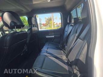 2019 Ford Super Duty F-250 Lariat Crew Cab Medium Bed - miniatura 12