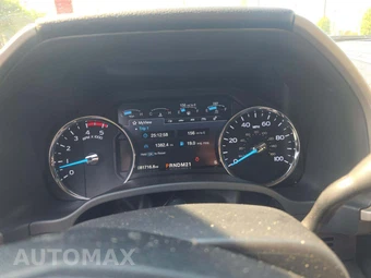 2019 Ford Super Duty F-250 Lariat Crew Cab Medium Bed - miniatura 8