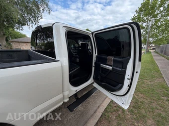 2019 Ford Super Duty F-250 Lariat Crew Cab Medium Bed - miniatura 10