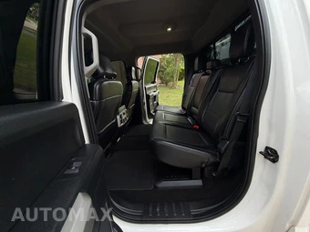 2019 Ford Super Duty F-250 Lariat Crew Cab Medium Bed - miniatura 17