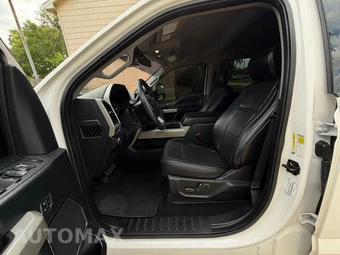 2019 Ford Super Duty F-250 Lariat Crew Cab Medium Bed - miniatura 28