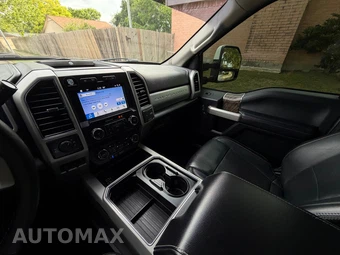 2019 Ford Super Duty F-250 Lariat Crew Cab Medium Bed - miniatura 32