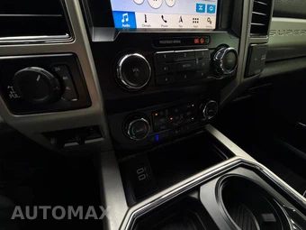 2019 Ford Super Duty F-250 Lariat Crew Cab Medium Bed - miniatura 34