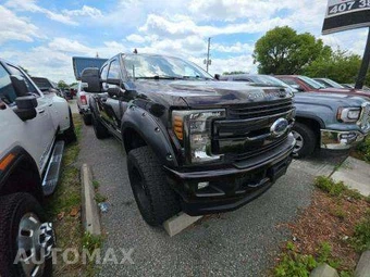 2019 Ford Super Duty F-250 Lariat Crew Cab Medium Bed - miniatura 4