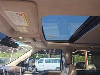 2019 Ford Super Duty F-250 Limited Crew Cab Medium Bed - miniatura 19