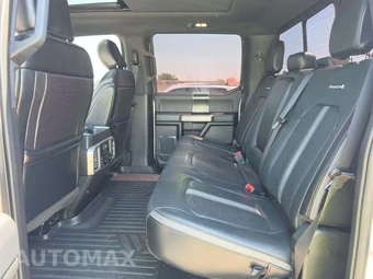 2019 Ford Super Duty F-250 Platinum Crew Cab Medium Bed - miniatura 10