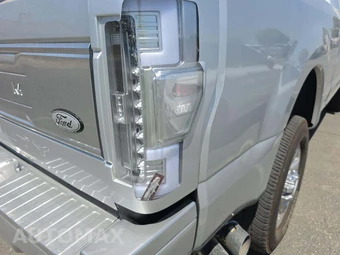 2019 Ford Super Duty F-250 Platinum Crew Cab Medium Bed - miniatura 23
