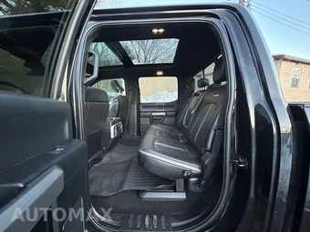 2019 Ford Super Duty F-250 Platinum Crew Cab Medium Bed - miniatura 10