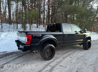 2019 Ford Super Duty F-250 Platinum Crew Cab Medium Bed - miniatura 7