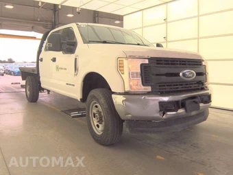 2019 Ford Super Duty F-250 XL Crew Cab Long Bed - miniatura 3