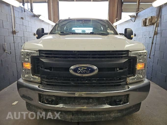 2019 Ford Super Duty F-250 XL Crew Cab Long Bed - miniatura 2