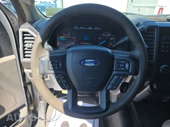 2019 Ford Super Duty F-250 XL Crew Cab Long Bed - miniatura 10
