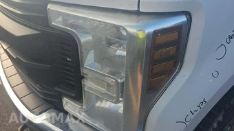 2019 Ford Super Duty F-250 XL Crew Cab Long Bed - miniatura 30