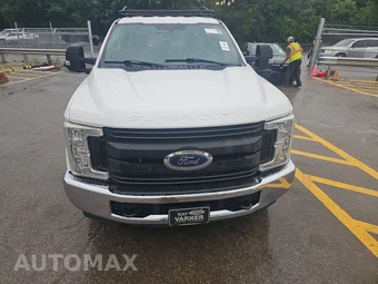 2019 Ford Super Duty F-250 XL Crew Cab Long Bed - miniatura 2