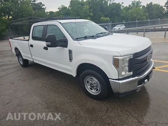 2019 Ford Super Duty F-250 XL Crew Cab Long Bed - miniatura 3
