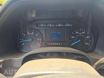 2019 Ford Super Duty F-250 XL Crew Cab Long Bed - miniatura 9