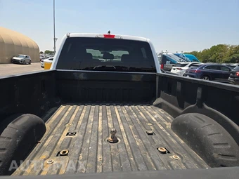 2019 Ford Super Duty F-250 XL Crew Cab Long Bed - miniatura 16