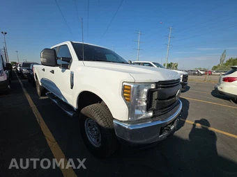 2019 Ford Super Duty F-250 XL Crew Cab Long Bed - miniatura 3