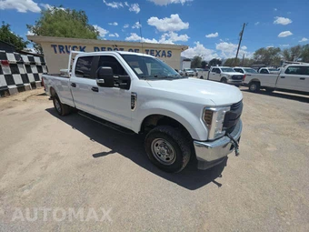 2019 Ford Super Duty F-250 XL Crew Cab Long Bed - miniatura 4