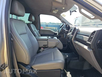 2019 Ford Super Duty F-250 XL Crew Cab Long Bed - miniatura 8