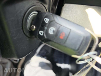 2019 Ford Super Duty F-250 XL Crew Cab Long Bed - miniatura 8