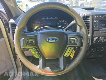 2019 Ford Super Duty F-250 XL Crew Cab Long Bed - miniatura 10