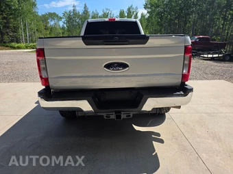 2019 Ford Super Duty F-250 XL Crew Cab Long Bed - miniatura 6