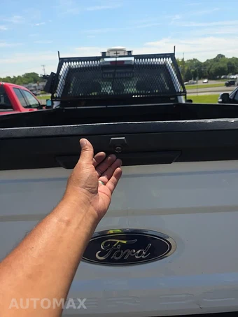 2019 Ford Super Duty F-250 XL Crew Cab Long Bed - miniatura 31