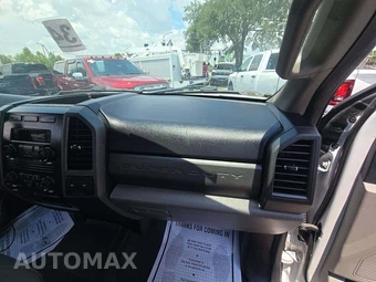 2019 Ford Super Duty F-250 XL Crew Cab Medium Bed - miniatura 18