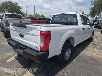 2019 Ford Super Duty F-250 XL Crew Cab Medium Bed - miniatura 3