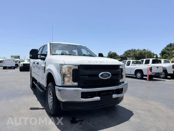 2019 Ford Super Duty F-250 XL Crew Cab Medium Bed - miniatura 3