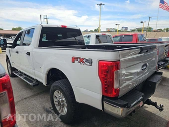 2019 Ford Super Duty F-250 XL Crew Cab Medium Bed - miniatura 2